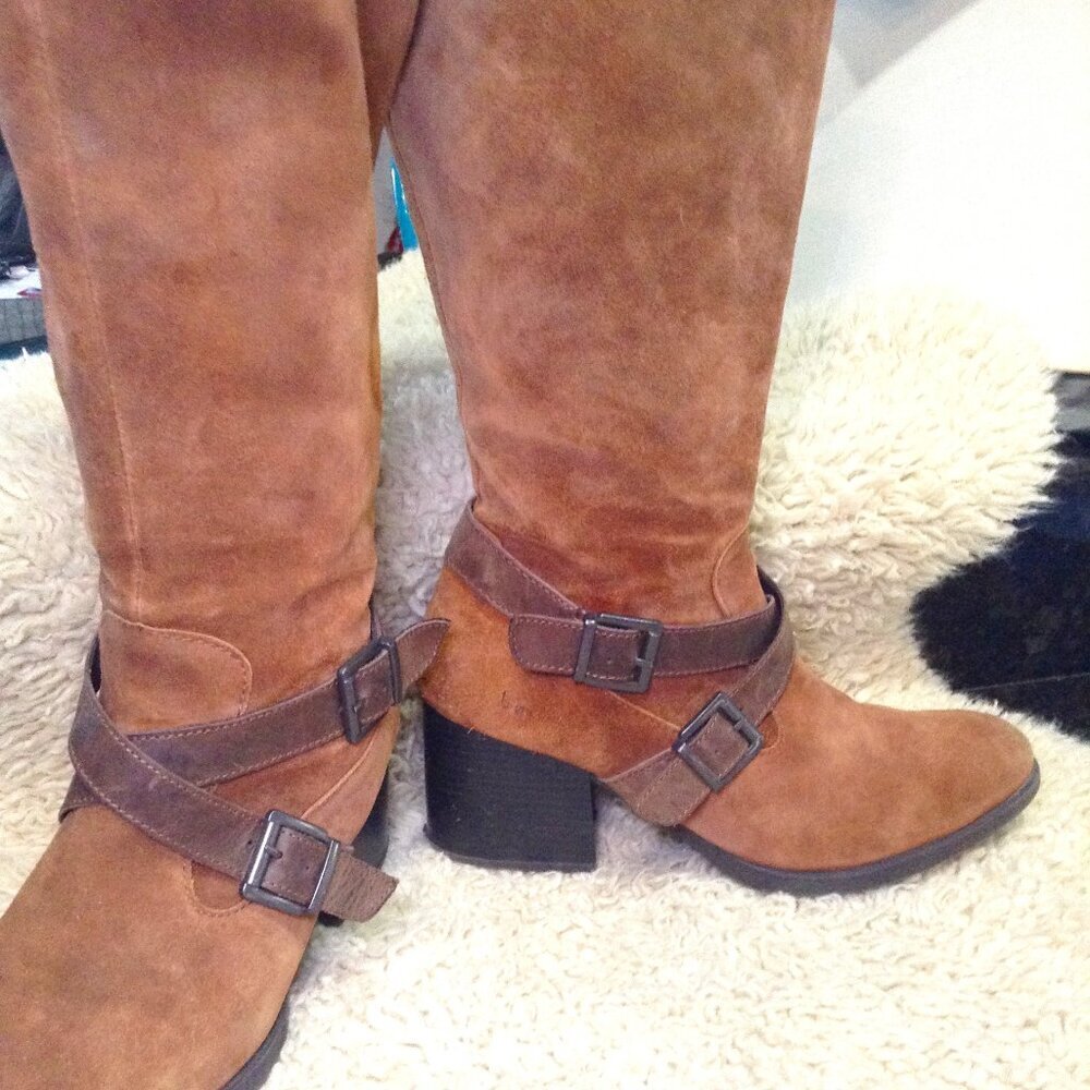 BOC "Dakota" Suede Boots, "11", Western, Equestrian, Avant Garde, Quiet Lux Chic - Picture 8 of 9